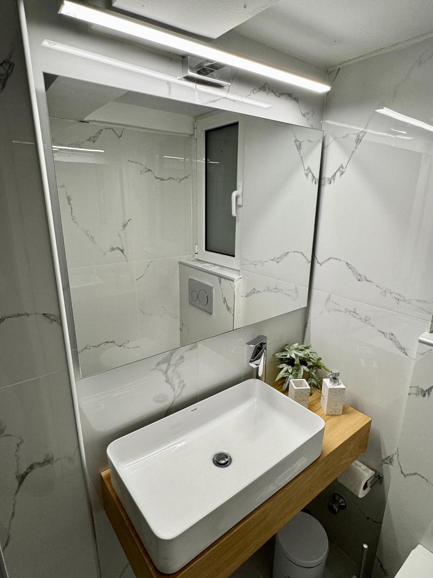Chic Studio In Athens Center ภายนอก รูปภาพ